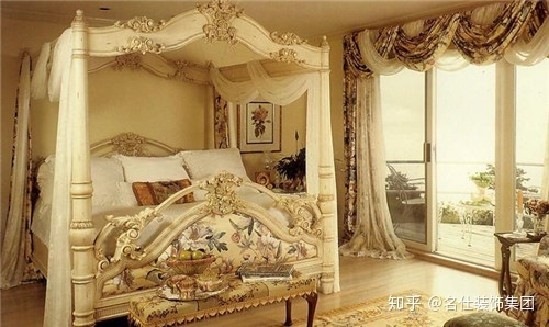 客廳裝修現代簡約風格_現代簡約風格別墅中空客廳裝修效果圖_現代裝修風格