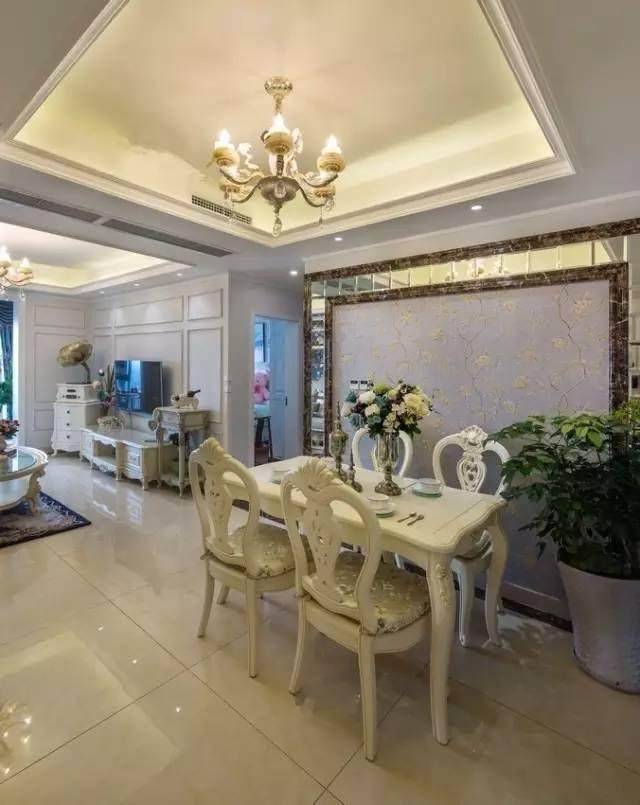 曬曬老婆裝修的新房，歐式風(fēng)格住得有檔次，朋友都說最喜歡陽臺