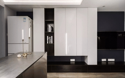 50㎡長條形單身公寓，簡簡單單的裝修，小戶型也能溫馨又幸福