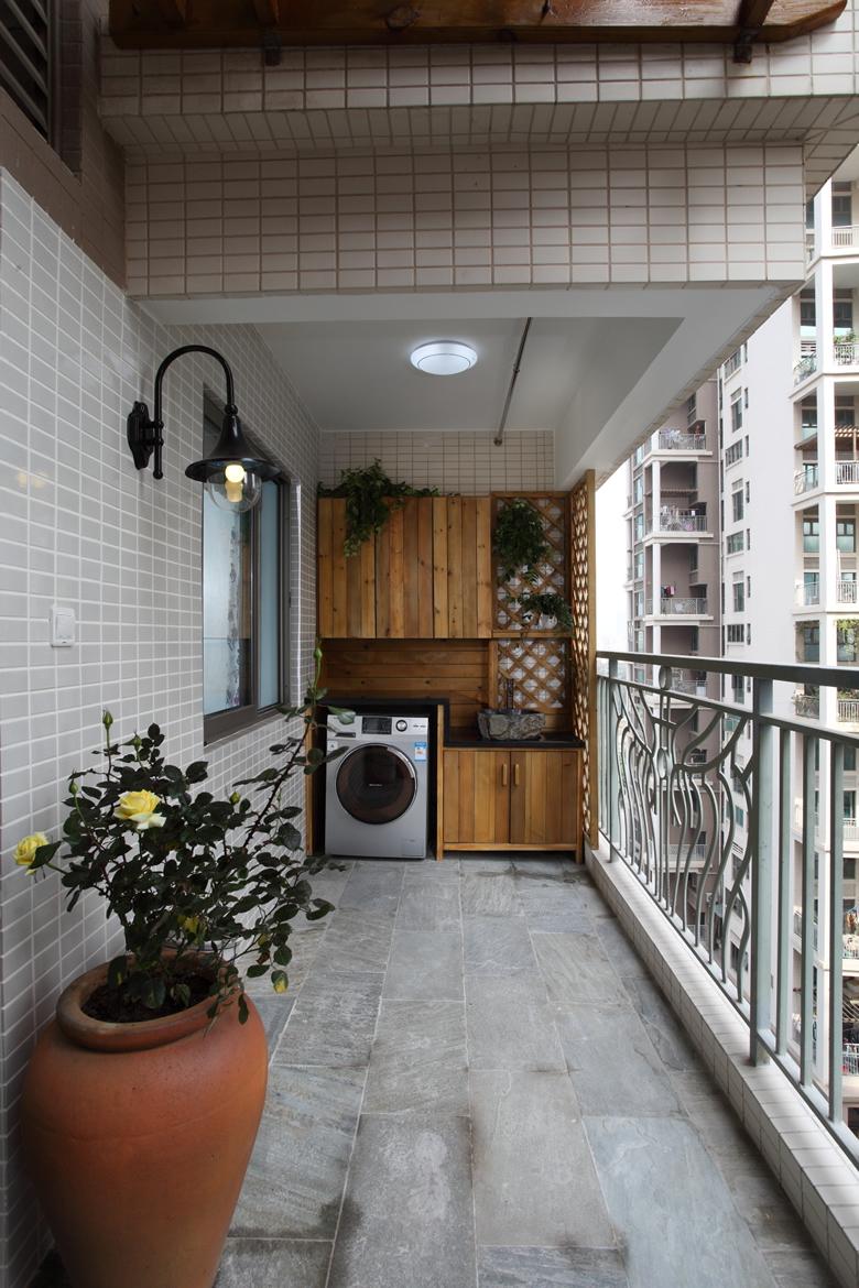 10圖萬達公寓精裝修30萬入住_自助餐廳裝修效果工業(yè)風圖_單身公寓裝修效果圖