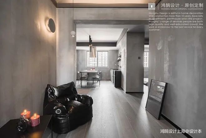 上海夫妻花25萬把家裝成“毛坯房”，無客廳+無中廚+無主燈，太太太太酷了！