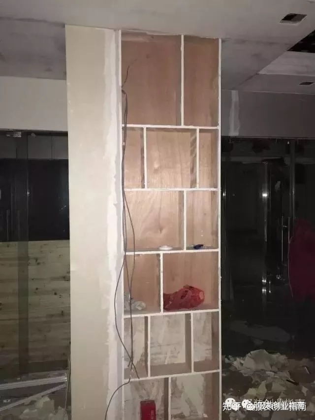 服裝淘寶店裝修素材_服裝店裝修_炒雞店門頭裝修店內圖