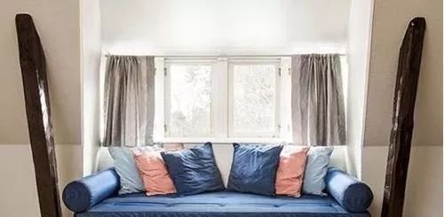 別浪費你家的飄窗了，快看飄窗改床裝修效果圖！