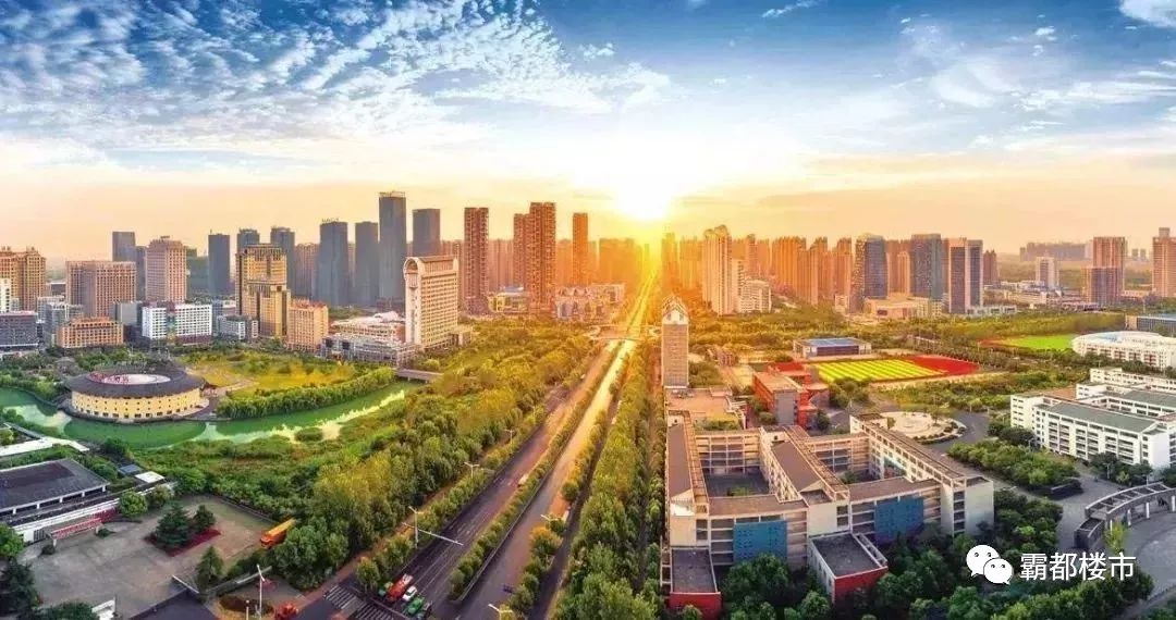 上千組客戶搶買，高新這盤火了！裝修新品馬上開盤！低首付、雙學(xué)區(qū)