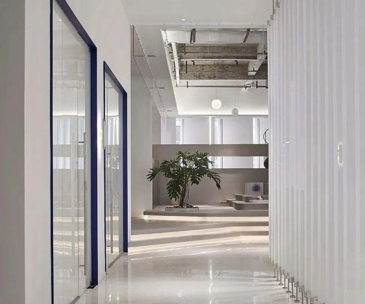 氪空間聯(lián)合辦公招聘_辦公空間裝修設(shè)計(jì)_辦公場(chǎng)所裝修專業(yè)寫字樓裝修