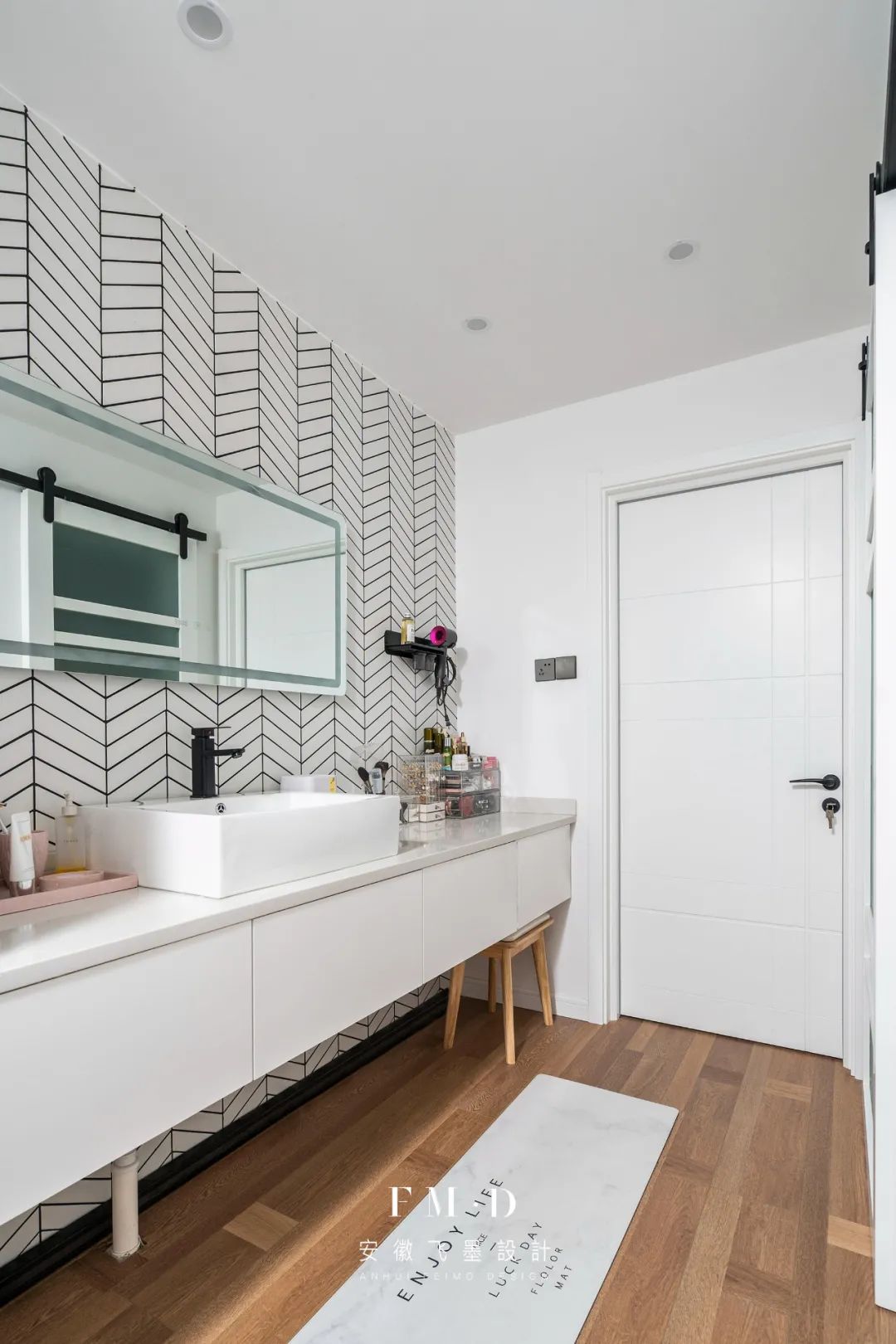 小戶型裝修攻略_迷你雅居：史上最牛的小戶型設(shè)計團(tuán)隊裝修攻略_小戶型裝修攻略