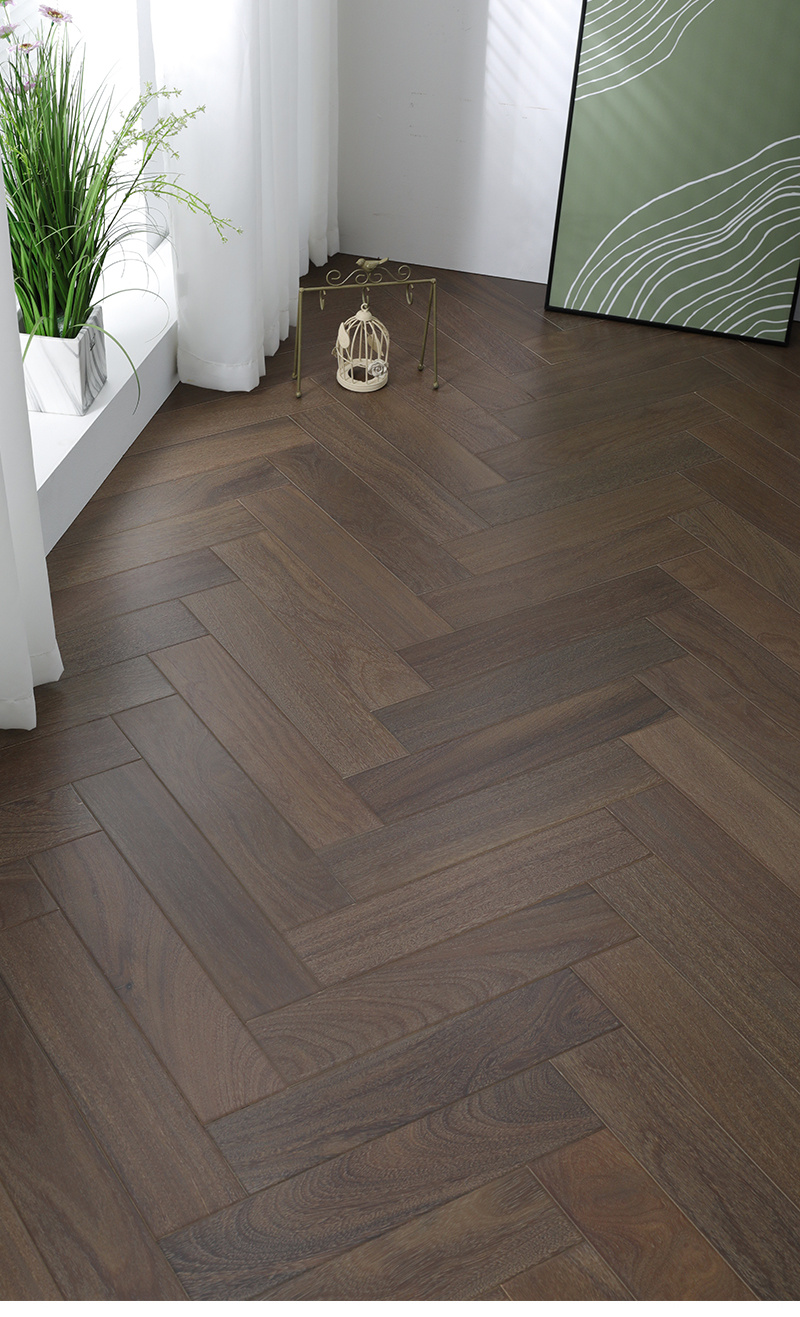 3 分鐘教你分清實木地板和復合地板：從外到內(nèi)的鑒別指南